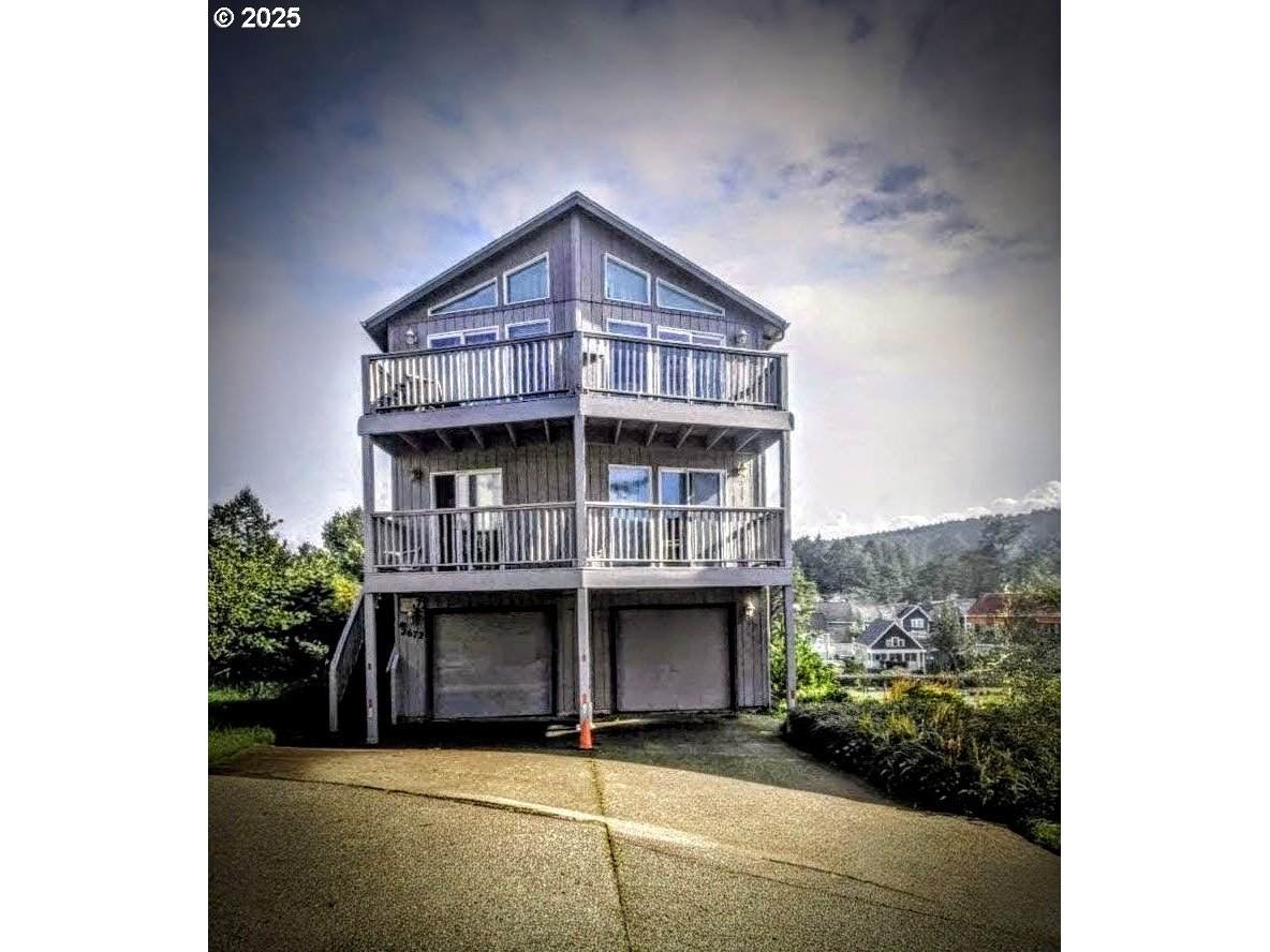 2672 Anchor Ave - Photo 1