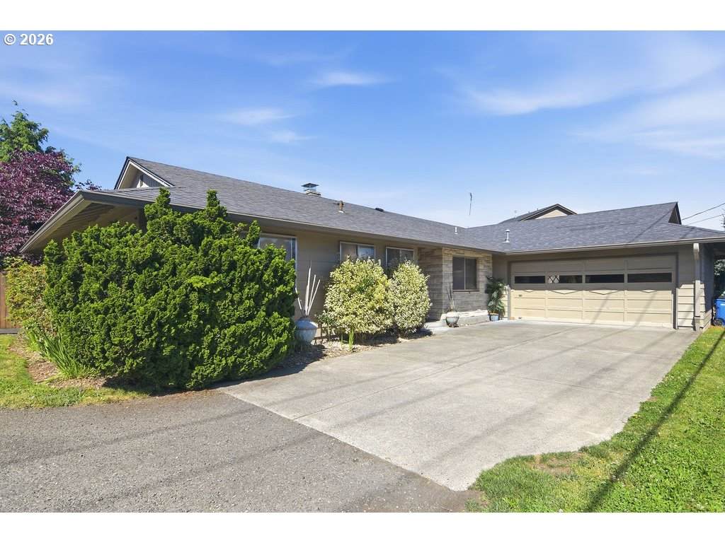 10009 Covington Rd - Photo 1