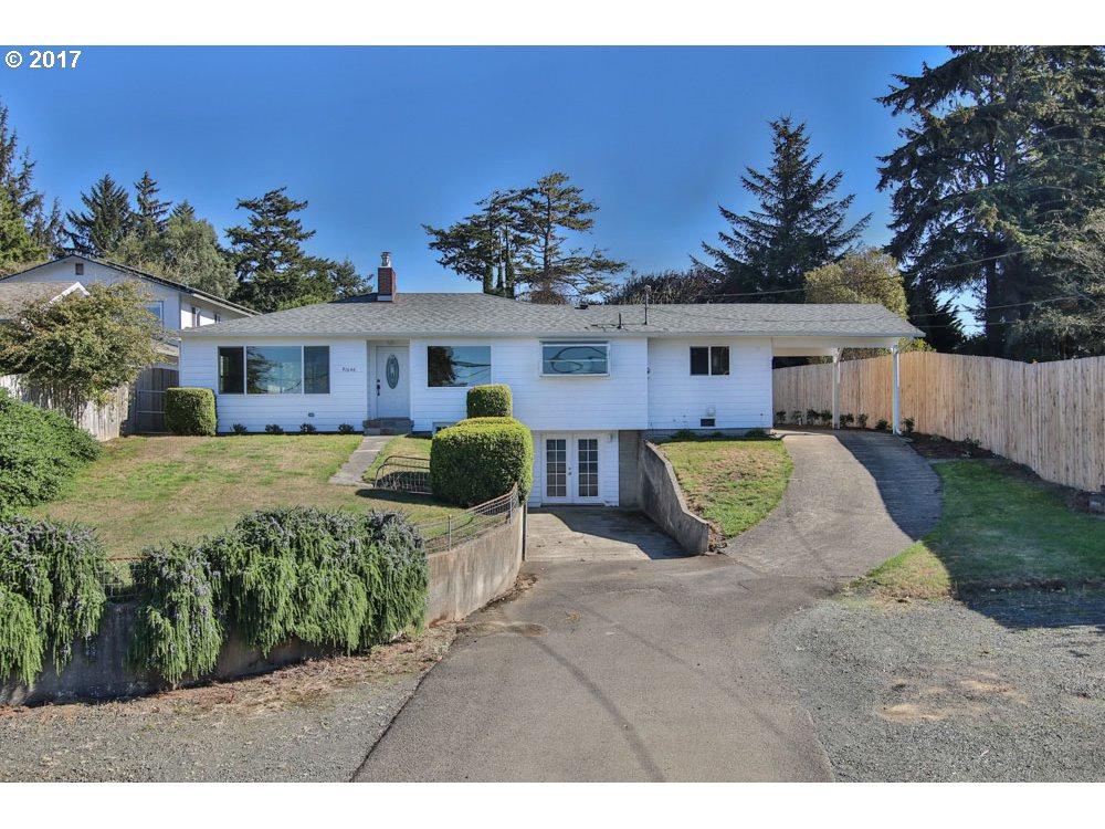 91646 Cape Arago Hwy - Photo 1