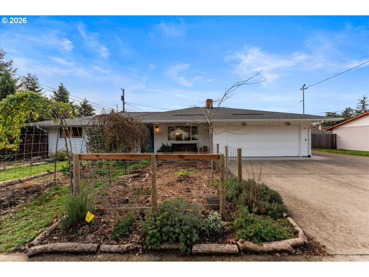 721 135TH Ave - Photo 1