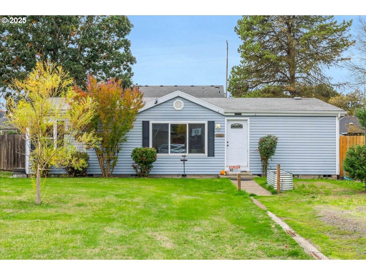 114 Getchell Ct - Photo 1