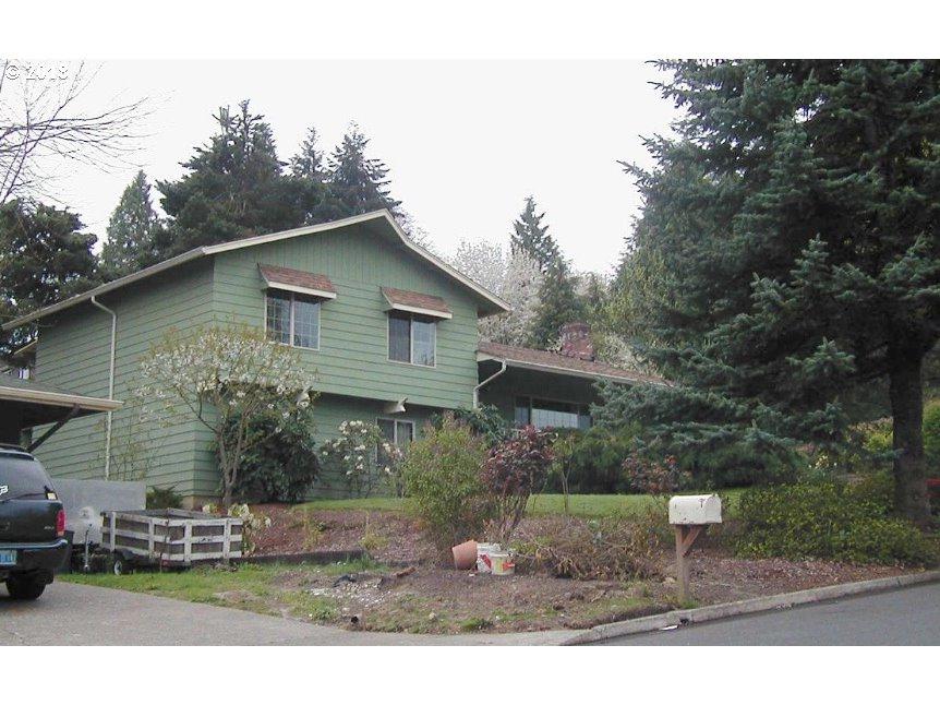 3805 138TH St - Photo 1