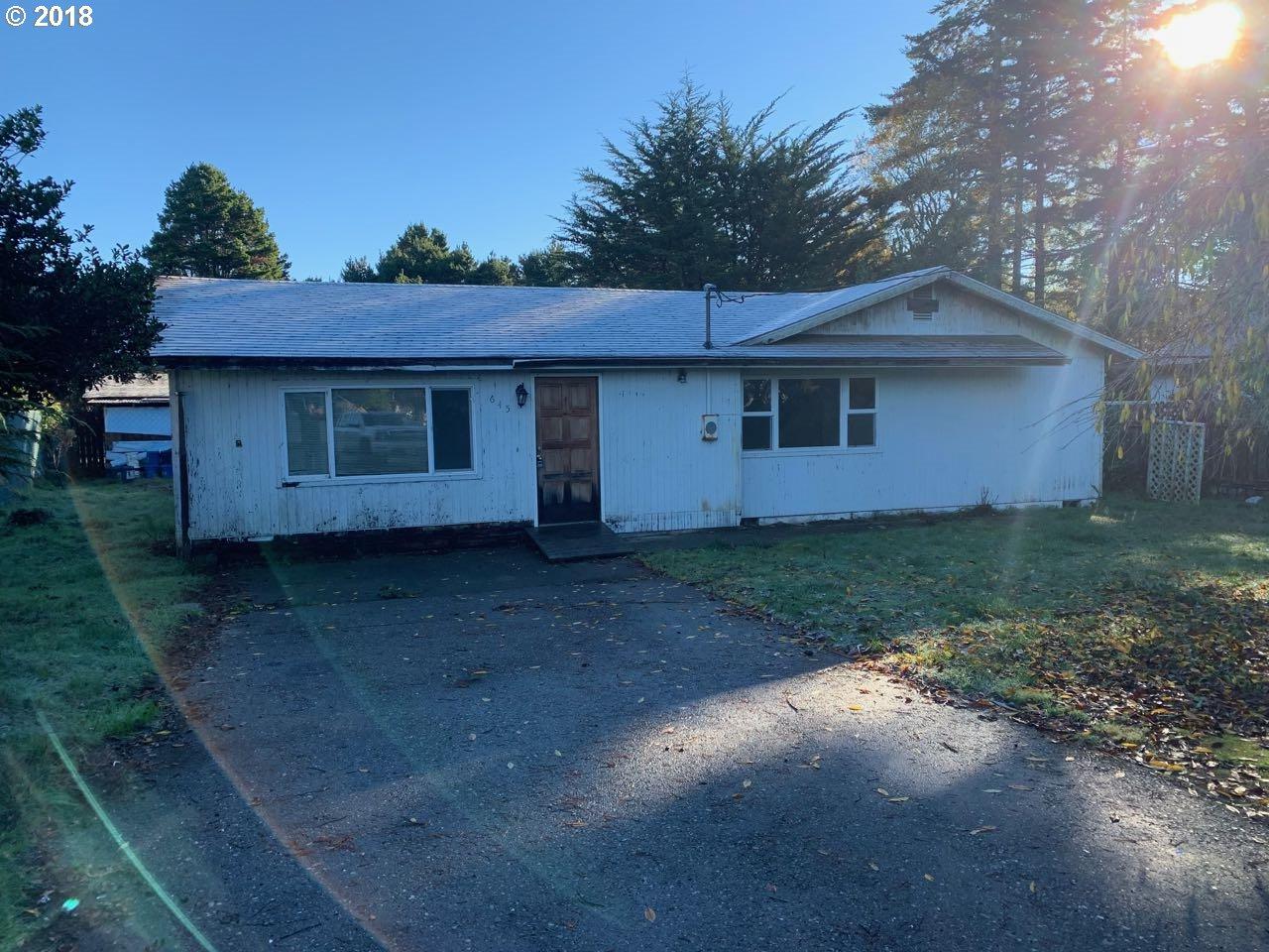 645 Madrona Ave - Photo 1