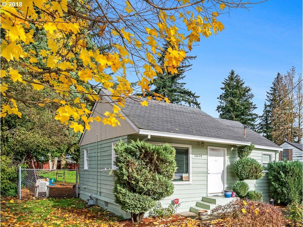 16829 Burnside St - Photo 1