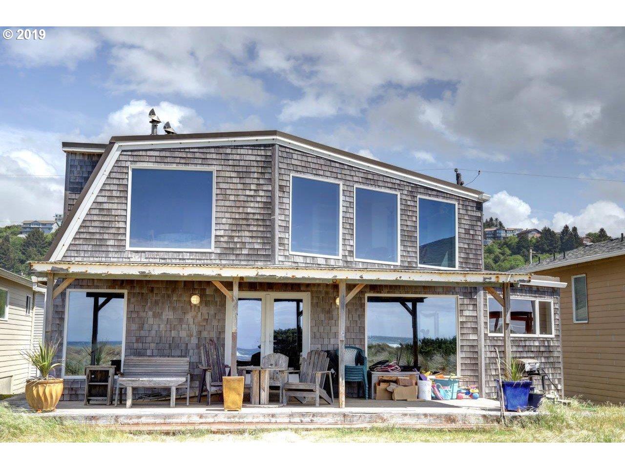 377 Pacific - Photo 1