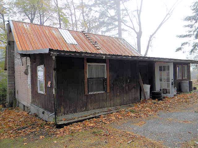 521 Brooks Rd - Photo 1