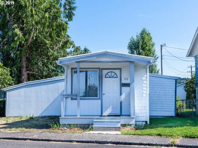 958 Juniper Ave - Photo 1