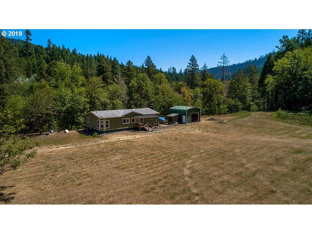 608 Goodreau Ln - Photo 1