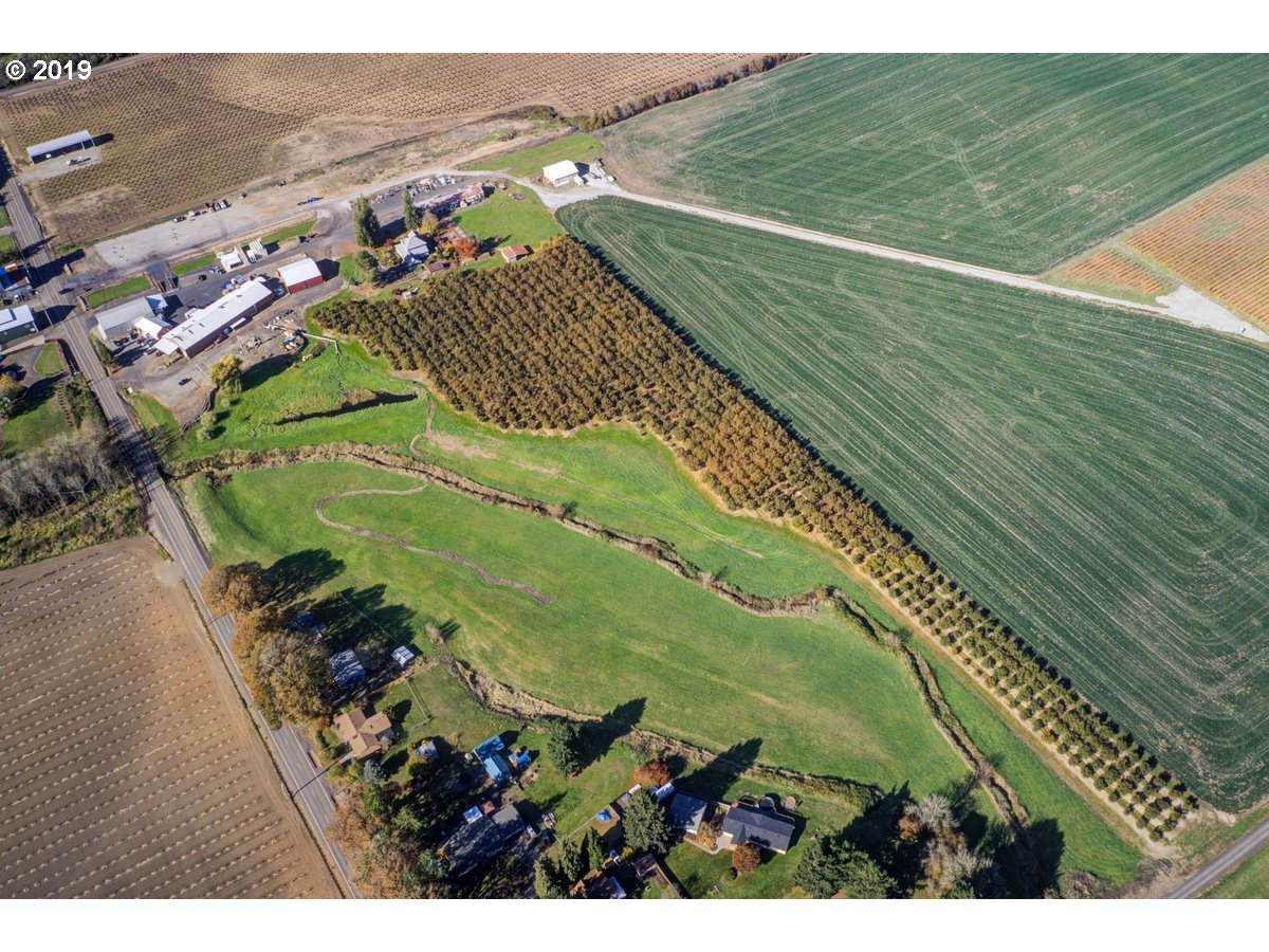 6507 Highway 240 - Photo 1