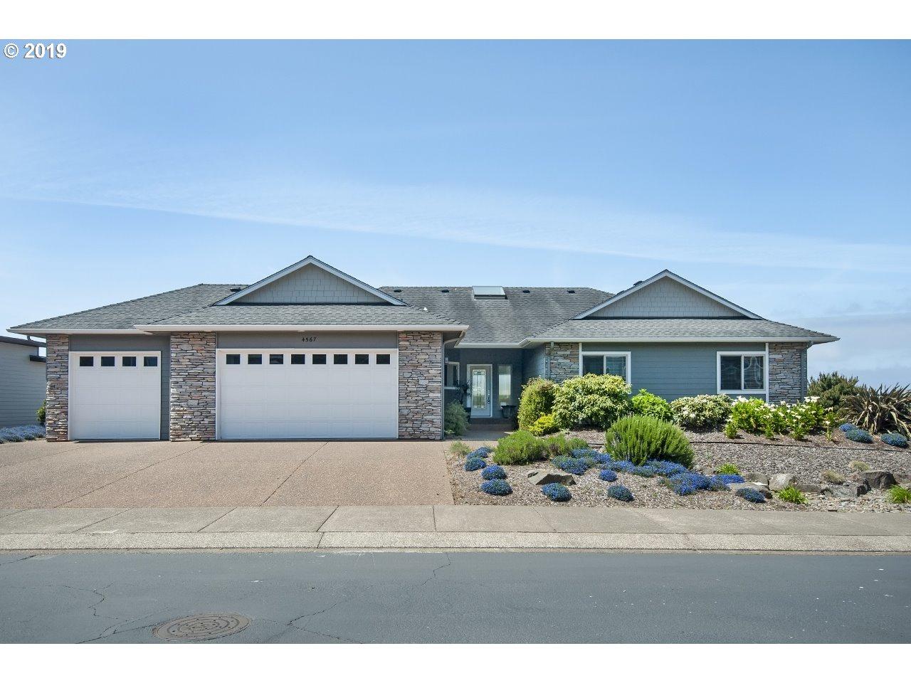 4567 Pacific Ct - Photo 1