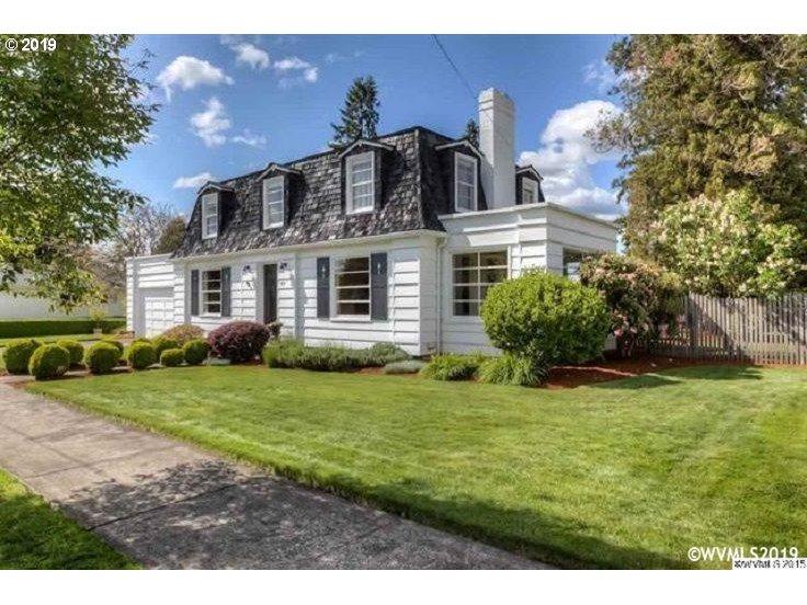 417 Ash St - Photo 1