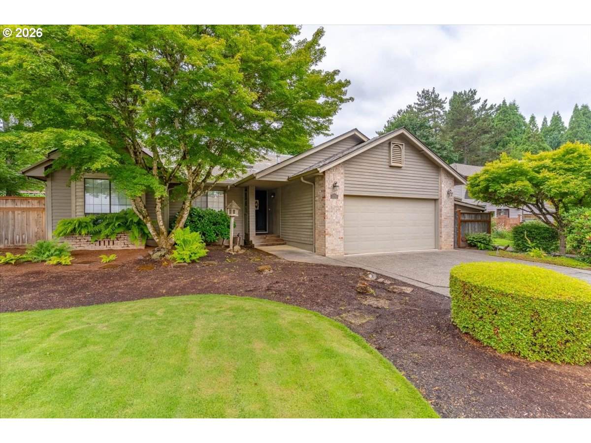 1750 Cinnamon Hill Dr - Photo 1