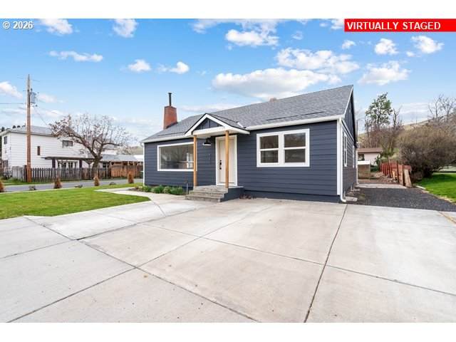 420 Water St - Photo 1