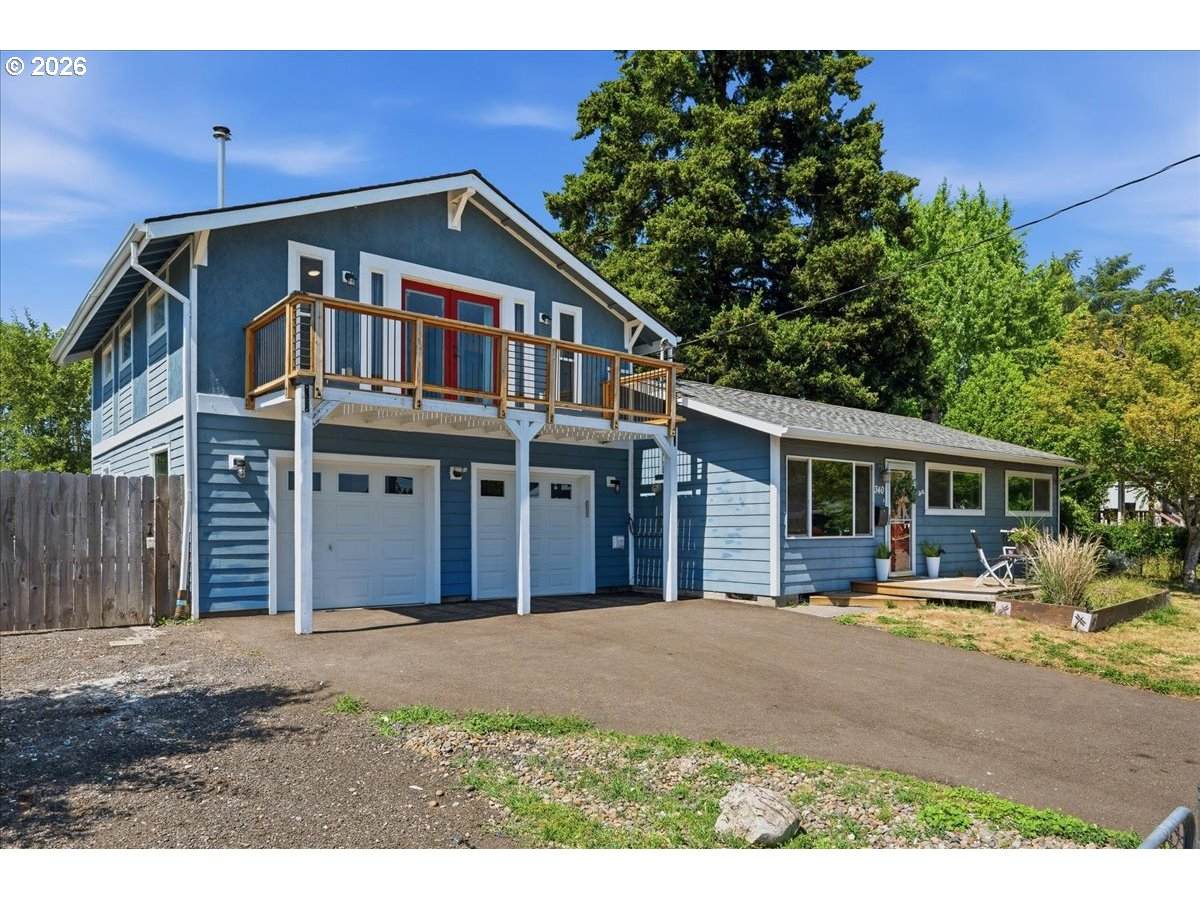 340 Gloucester St - Photo 1
