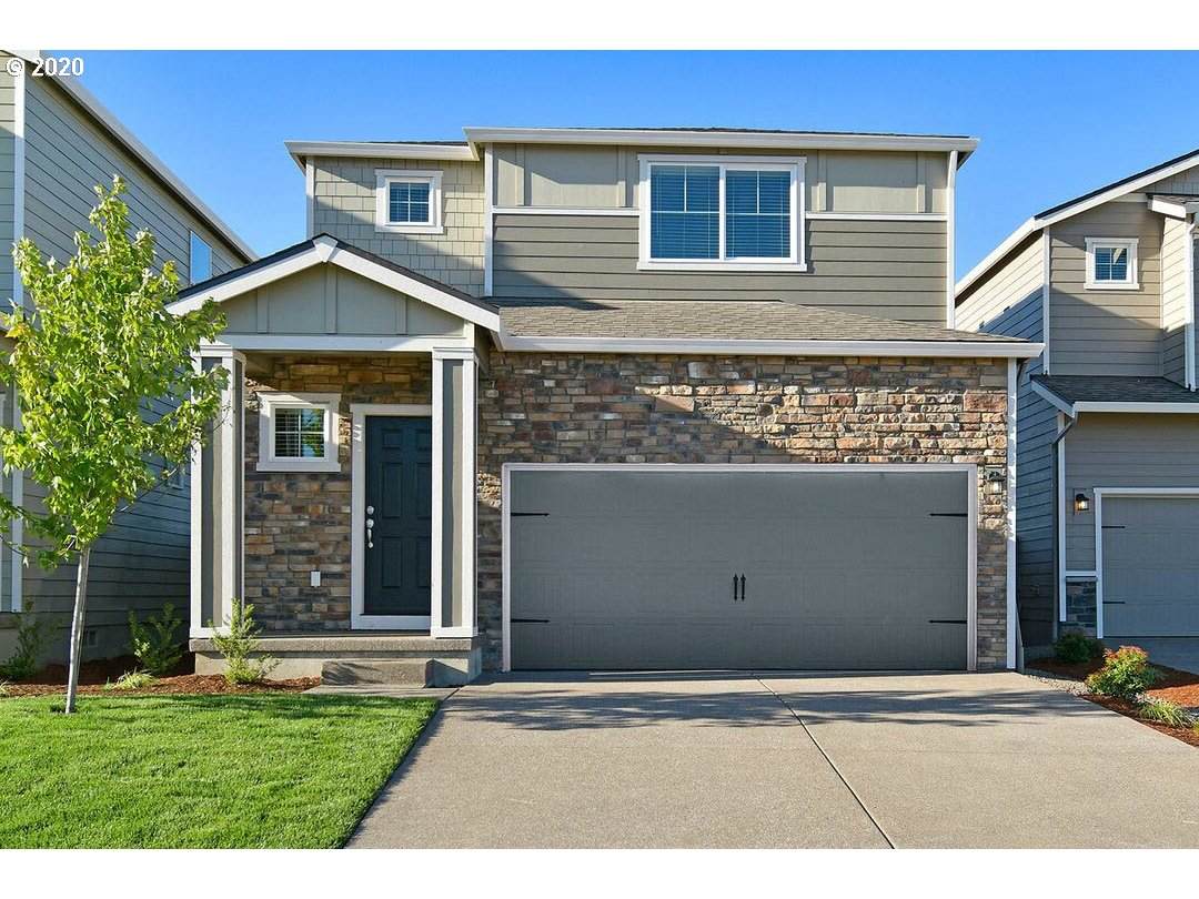 2233 Woodland Dr - Photo 1