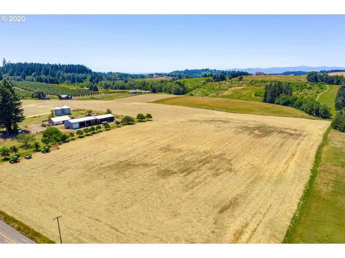 13745 Worden Hill Rd - Photo 1