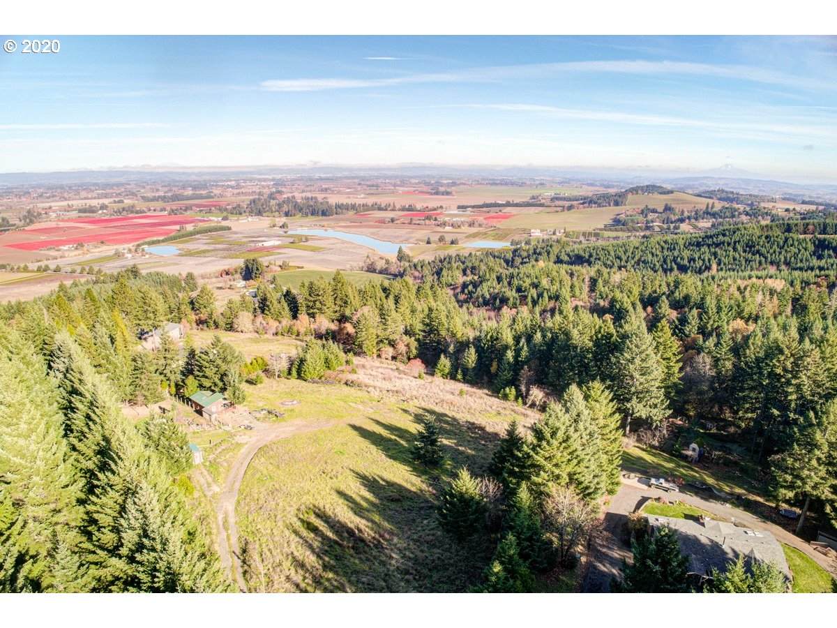 7570 Mountainside Dr - Photo 1