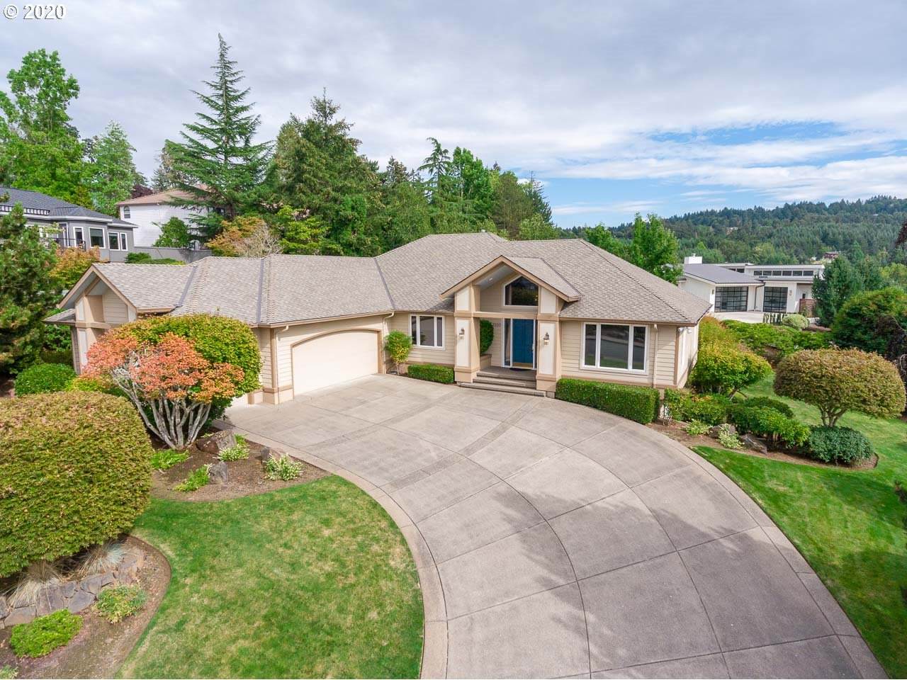 3530 Deerfield Dr - Photo 1