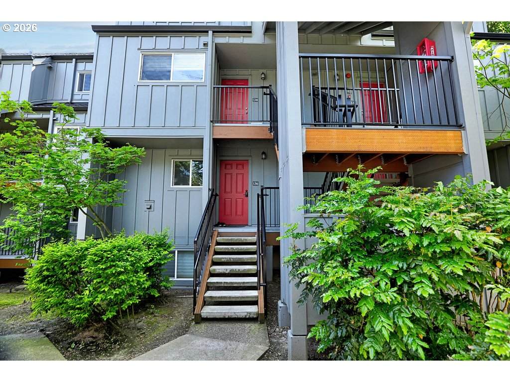 4 Touchstone - Photo 1