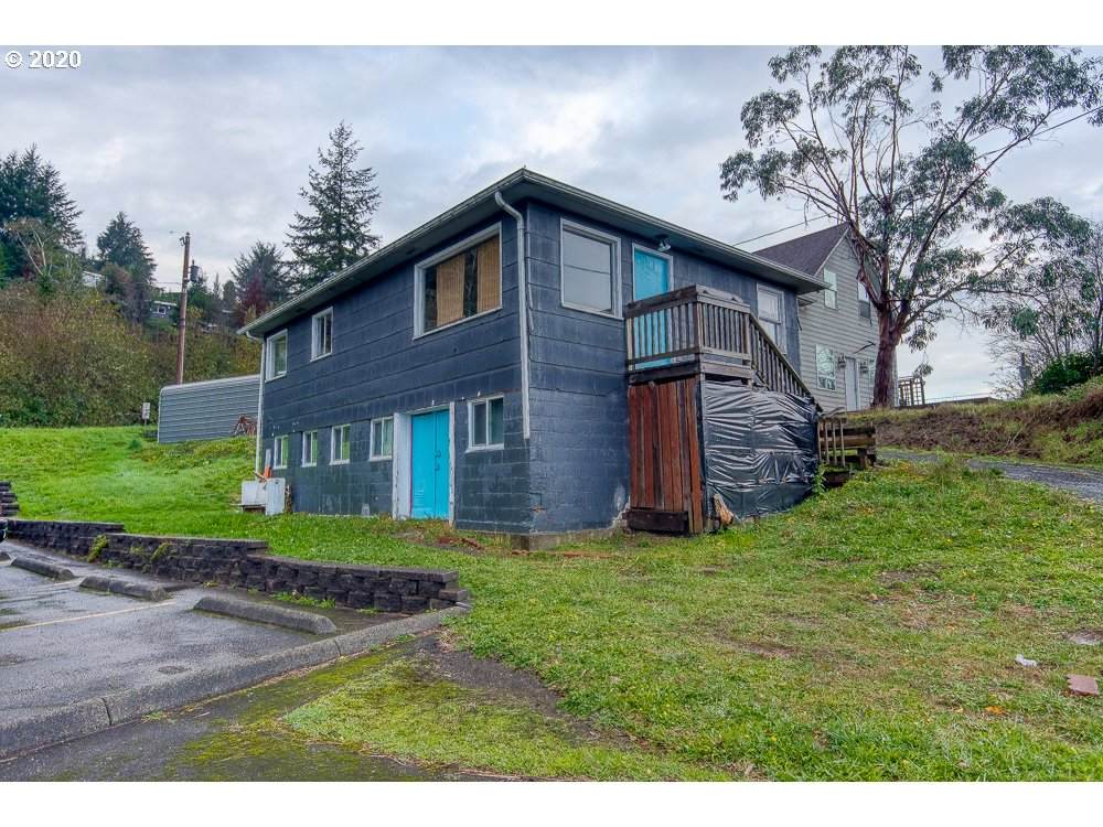 62860 Highway 101 - Photo 1