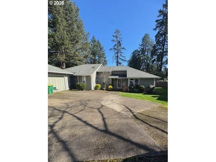 6250 152ND Ave - Photo 1