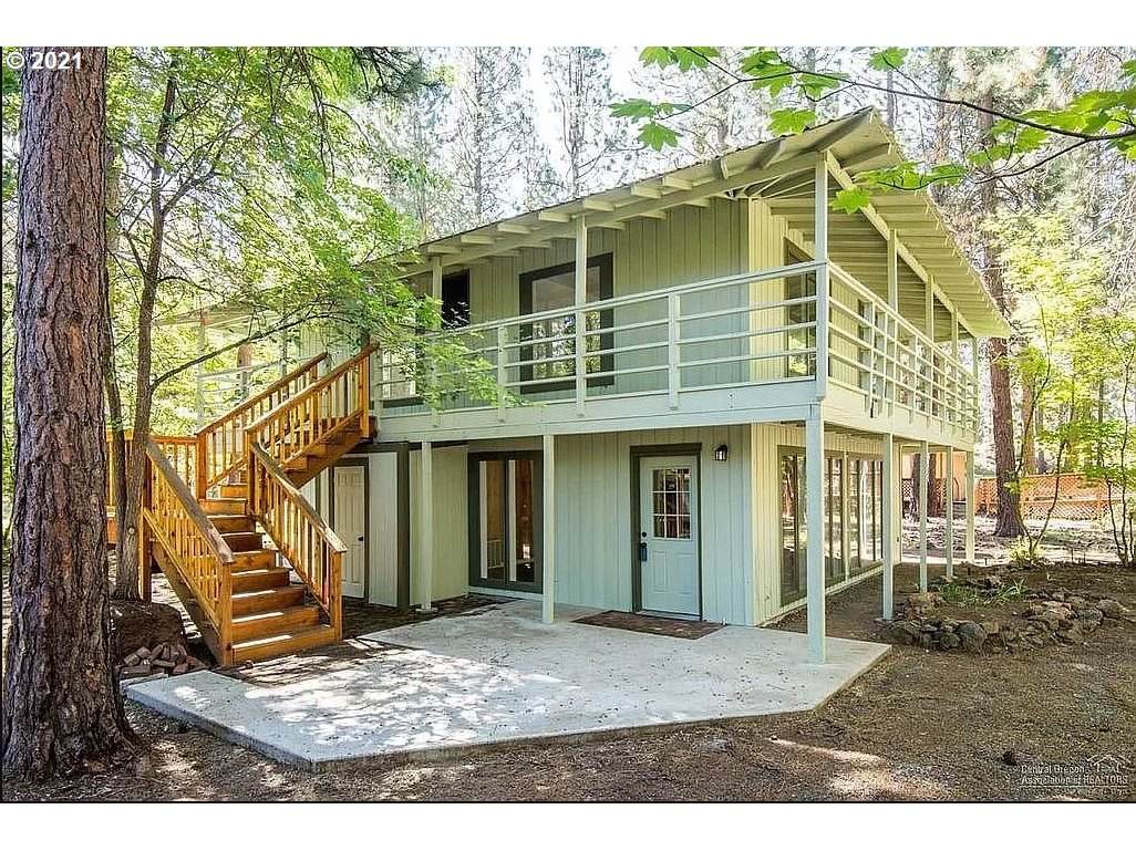 18633 River Woods Dr - Photo 1