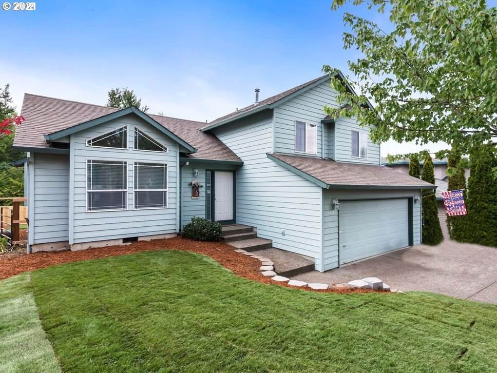 7455 Applegate Dr - Photo 1
