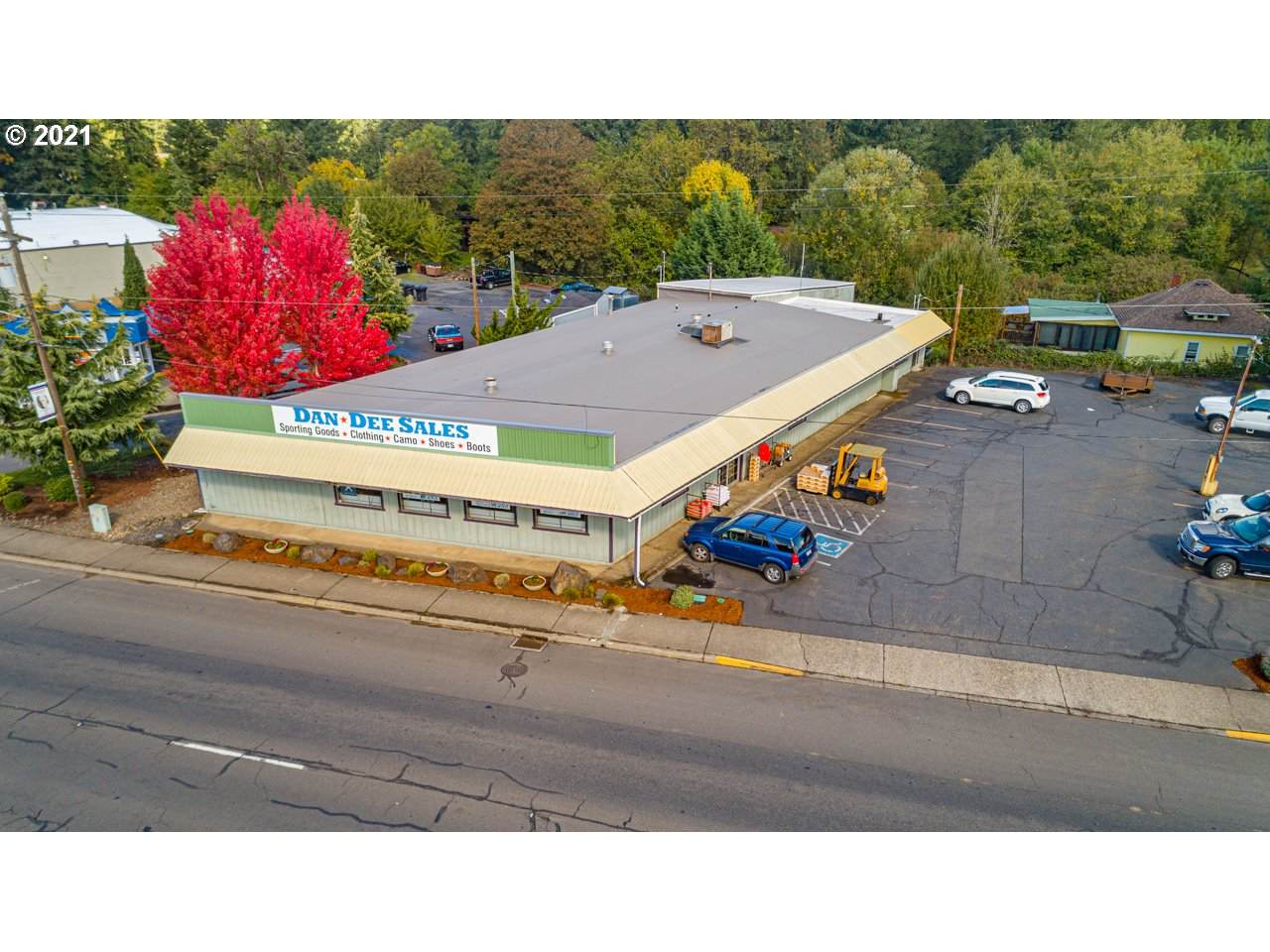 610 Main St - Photo 1