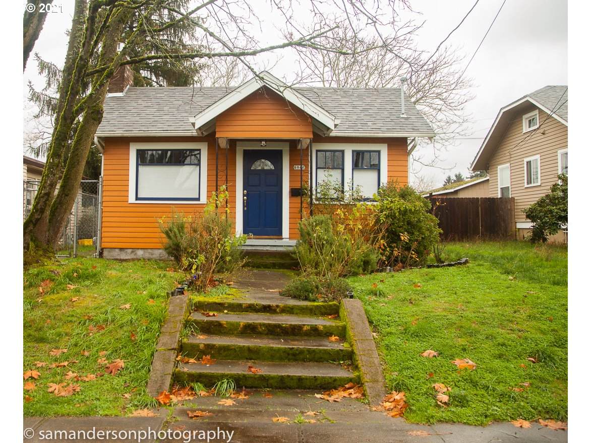 6948 Montana Ave - Photo 1