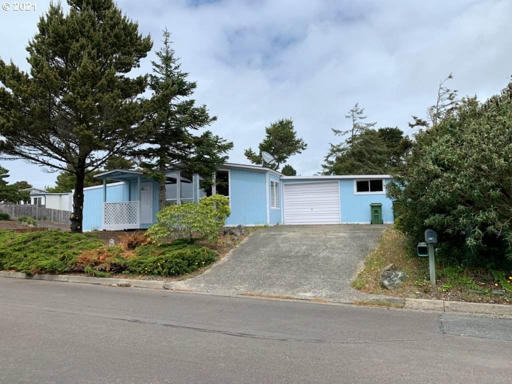 580 Skookum Dr - Photo 1