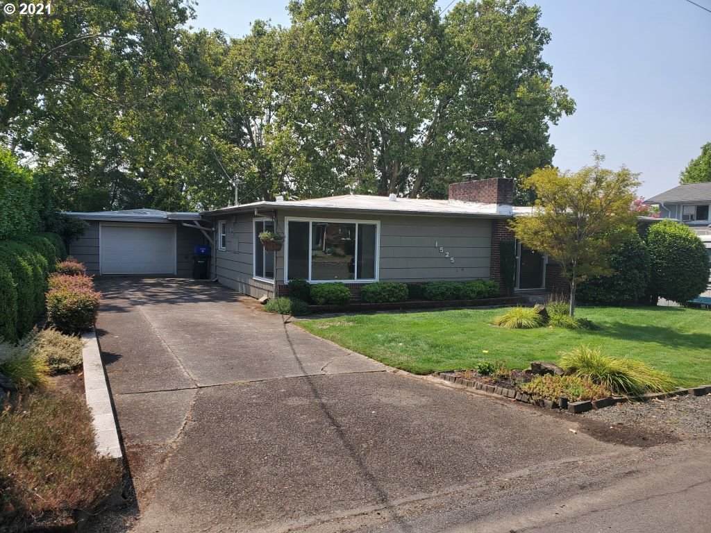 1525 Almond Ave - Photo 1