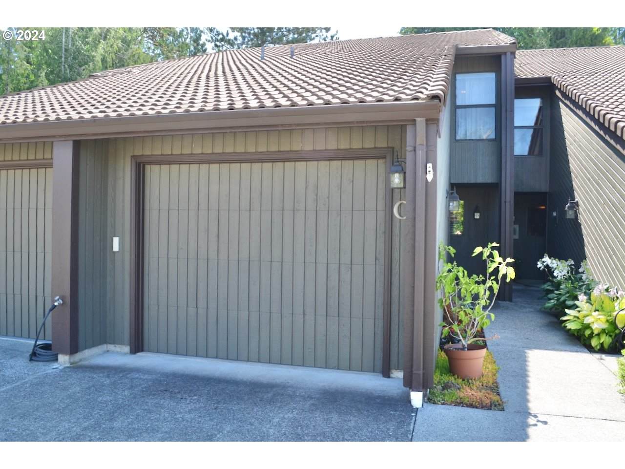 13846 10TH Ct - Photo 1