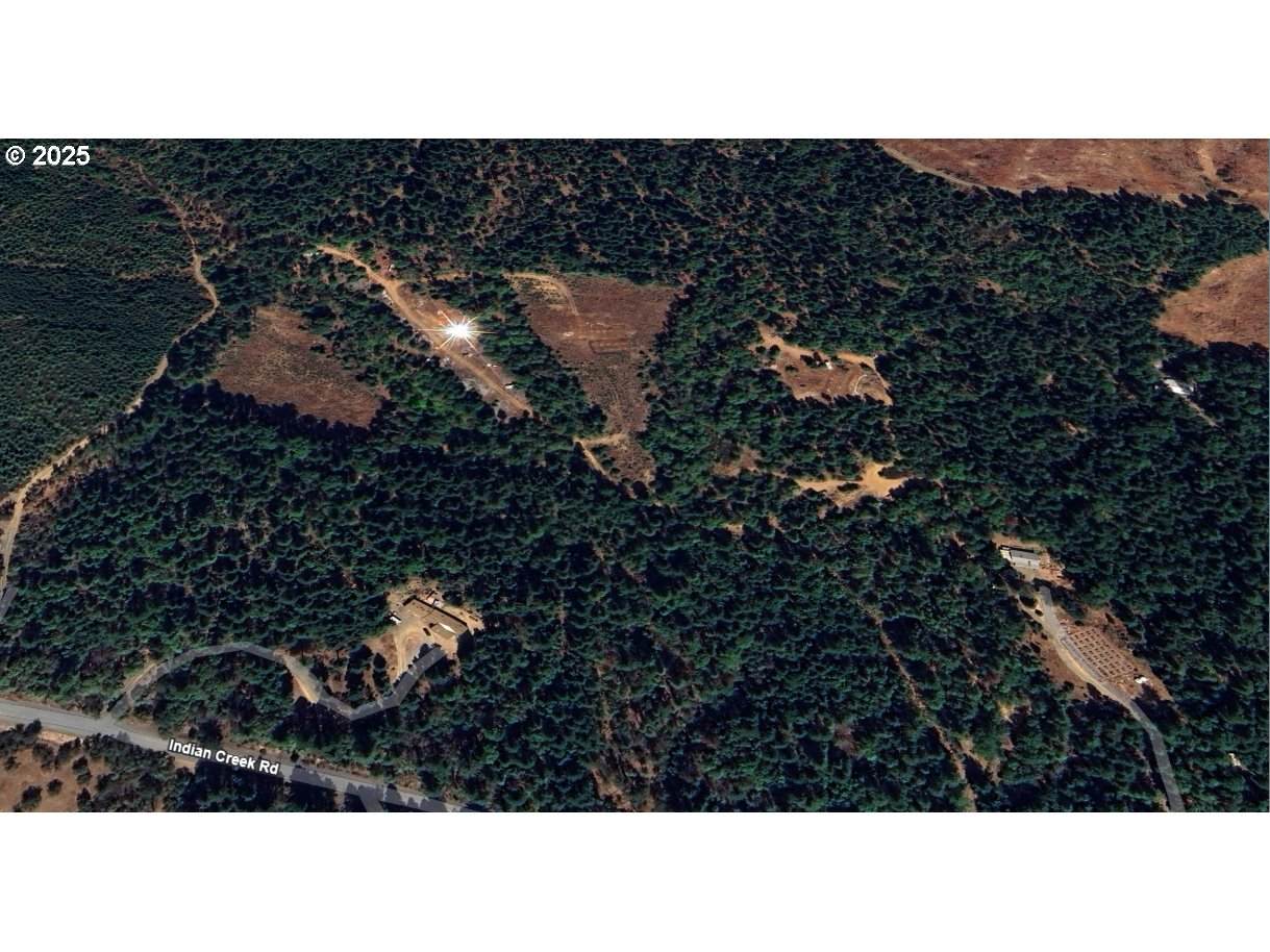 242 Indian Creek Rd - Photo 1