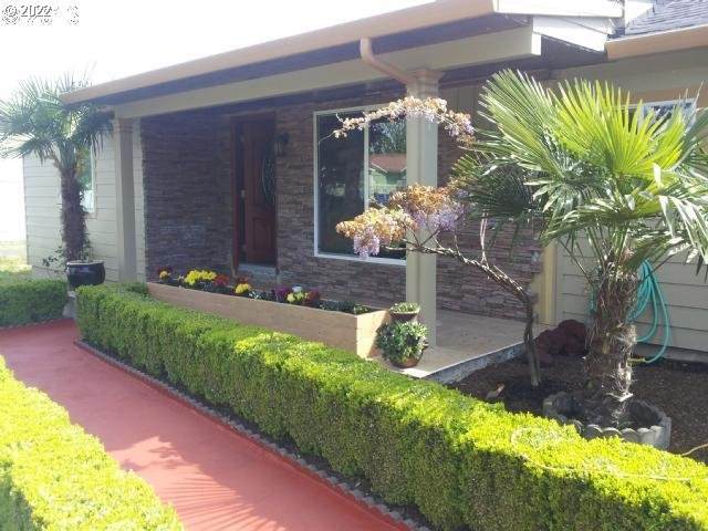 3512 141ST Ave - Photo 1