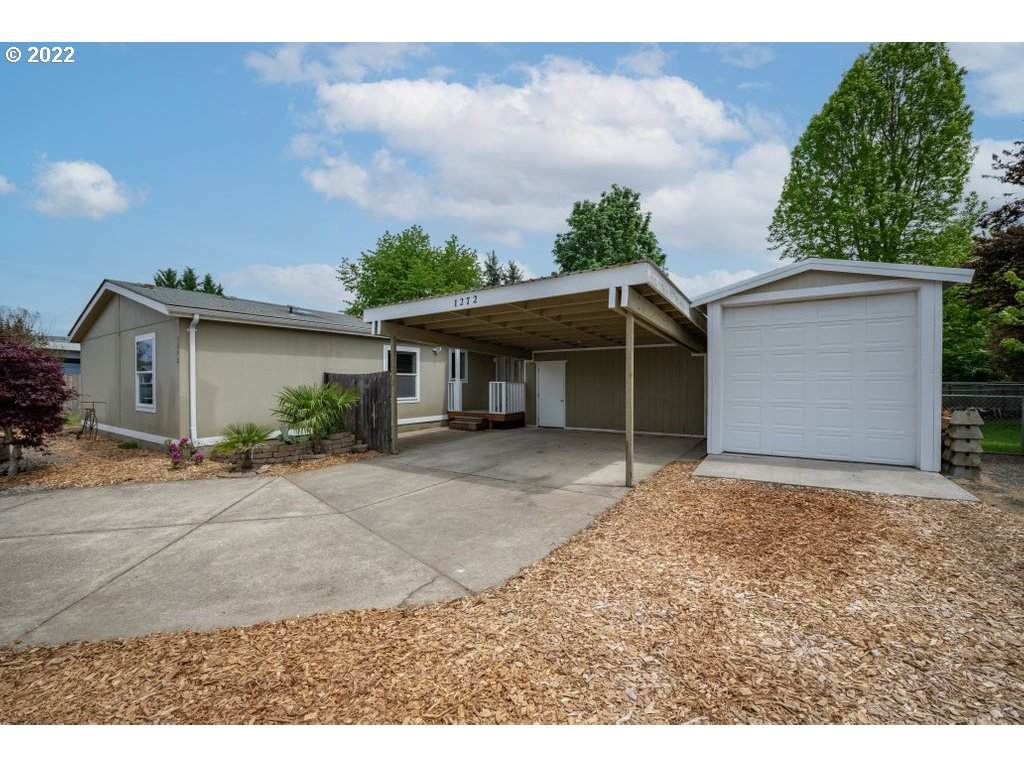1272 Emma Dr - Photo 1