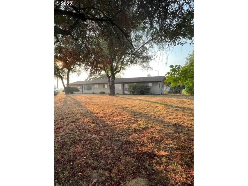 34735 Bennett Rd - Photo 1