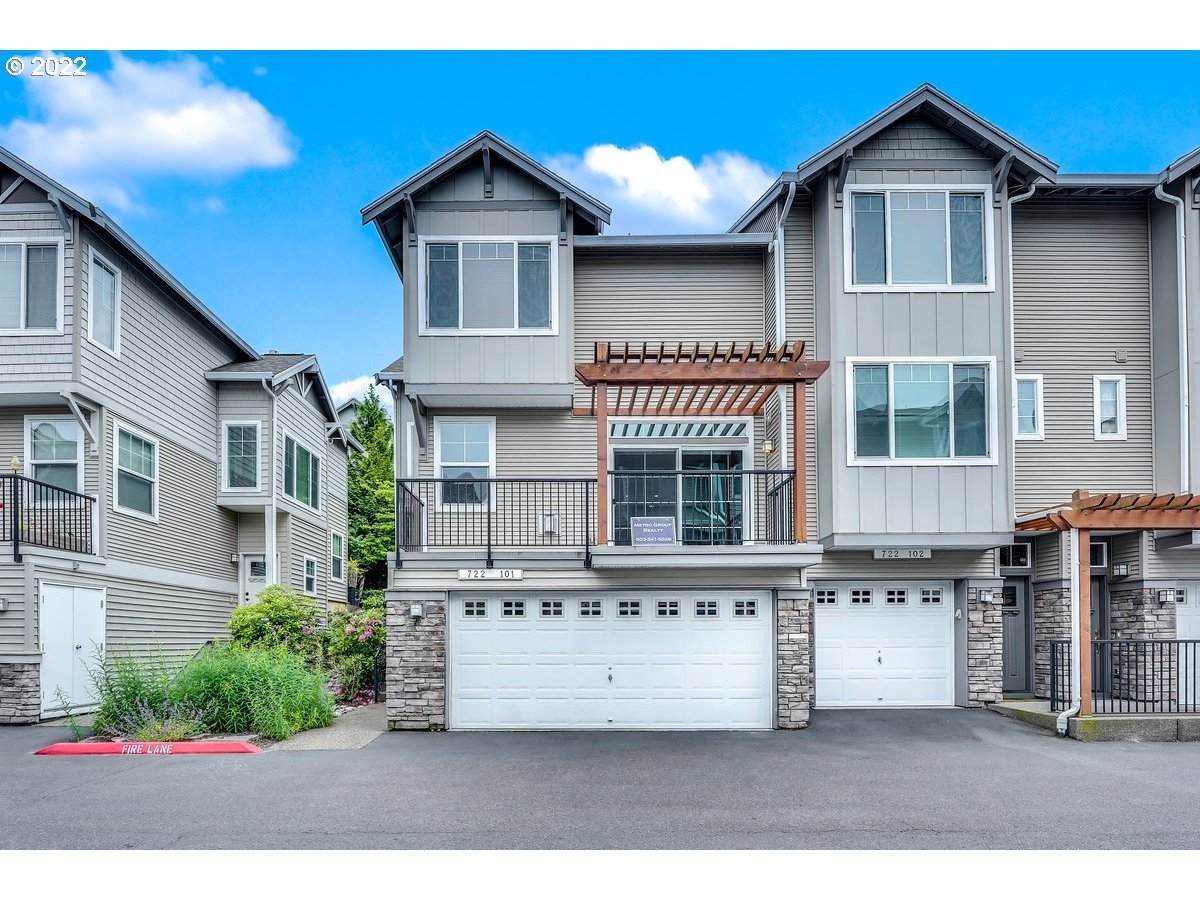 722 118TH Ave - Photo 1