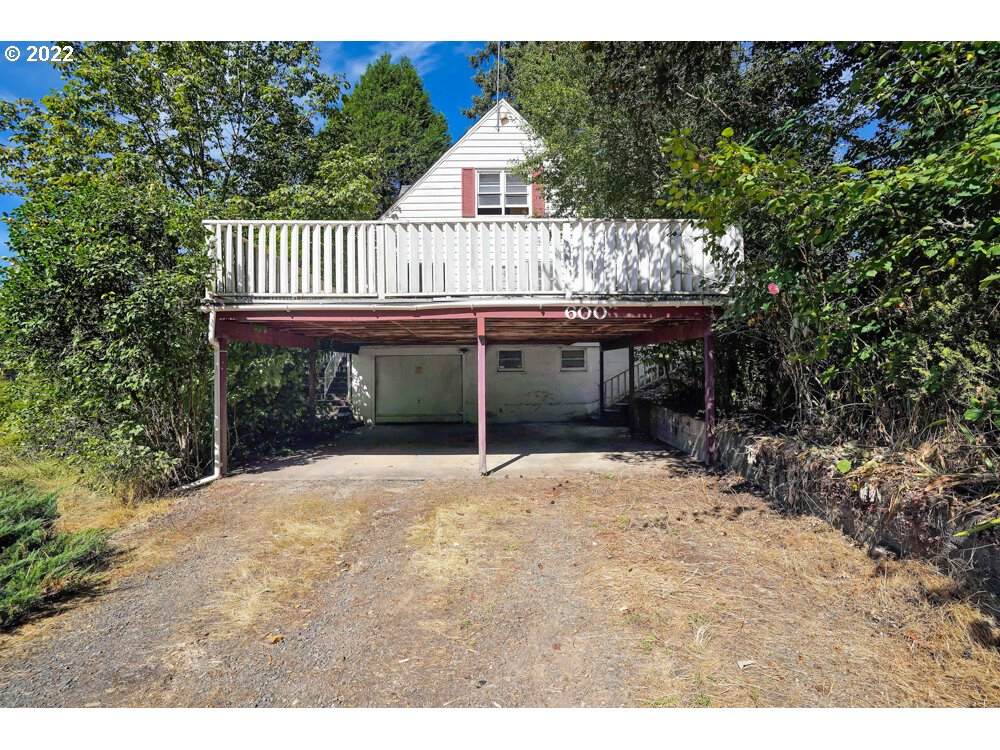 600 Mountain View Rd - Photo 1