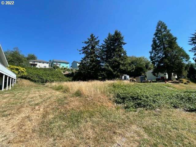 180 Auburn Ave - Photo 1