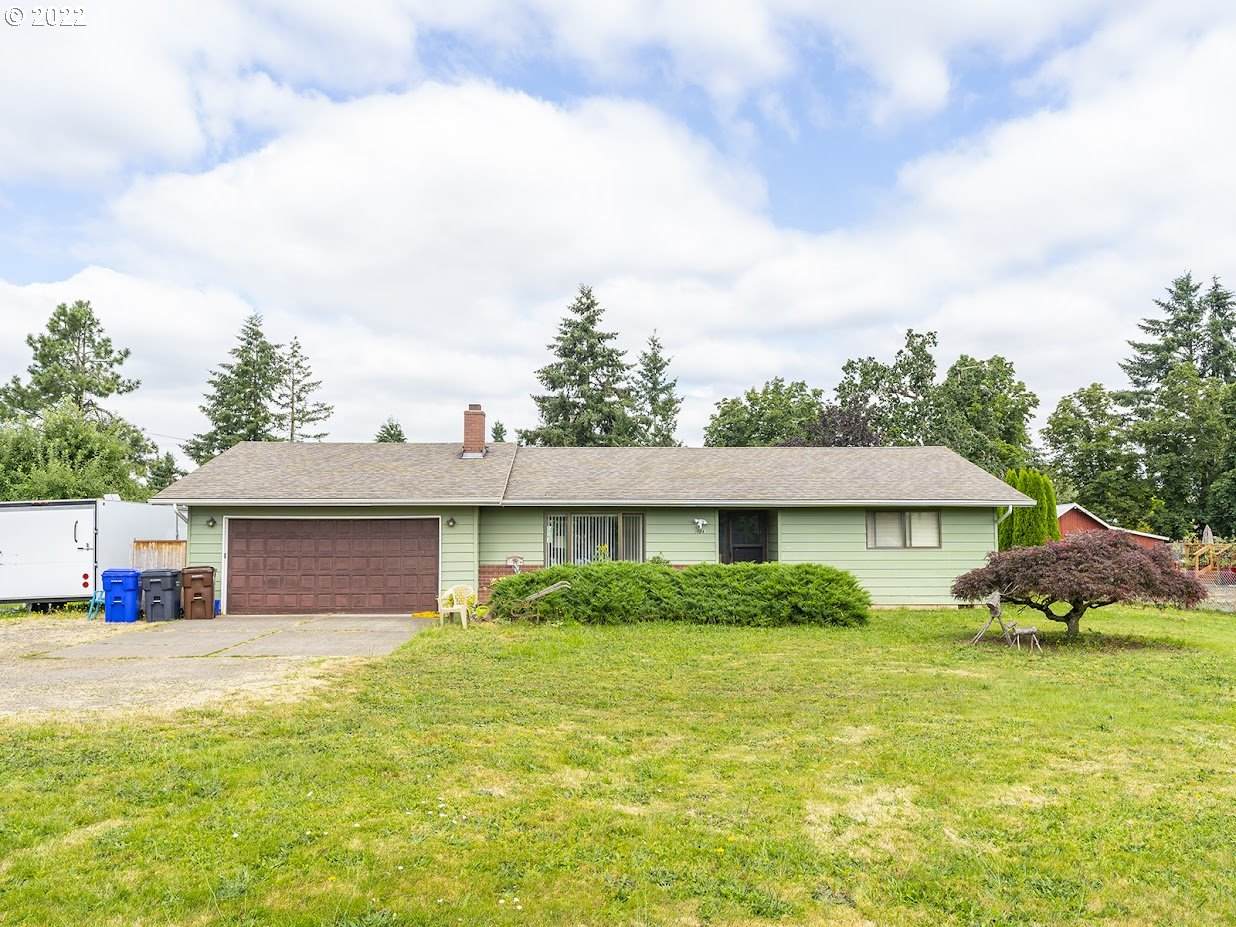 19043 End Rd - Photo 1
