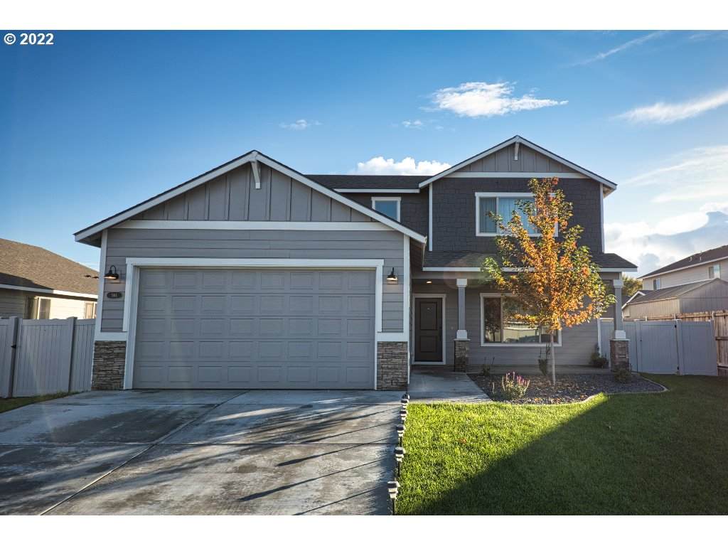561 Hope Ave - Photo 1