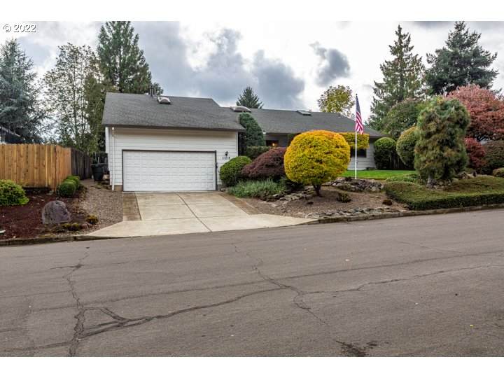 11218 Cottonwood Ln - Photo 1