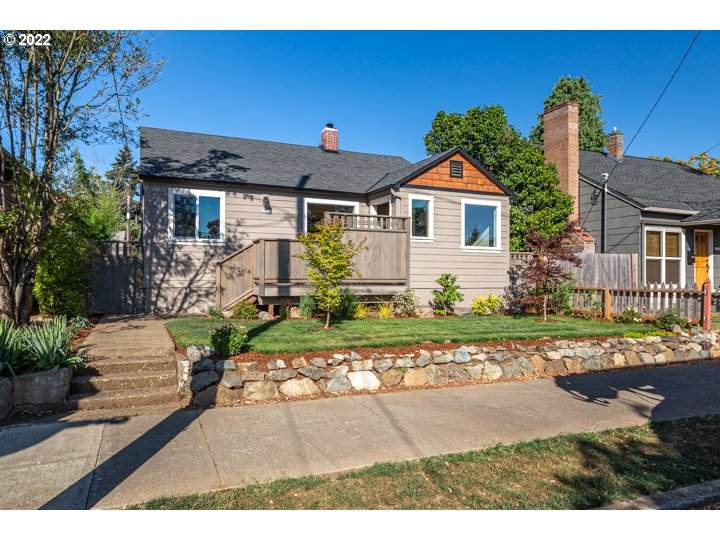4135 65TH Ave - Photo 1