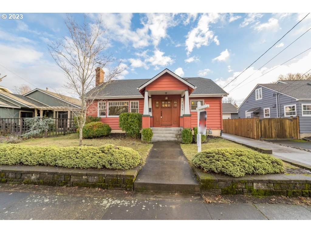 7634 19TH Ave - Photo 1