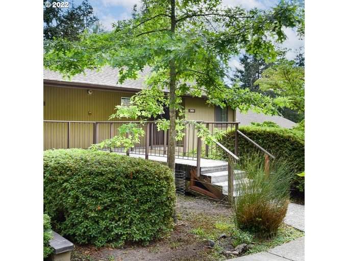 369 Hunington Ave - Photo 1