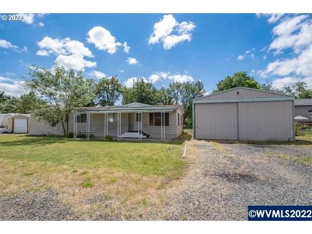 1550 10TH St - Photo 1
