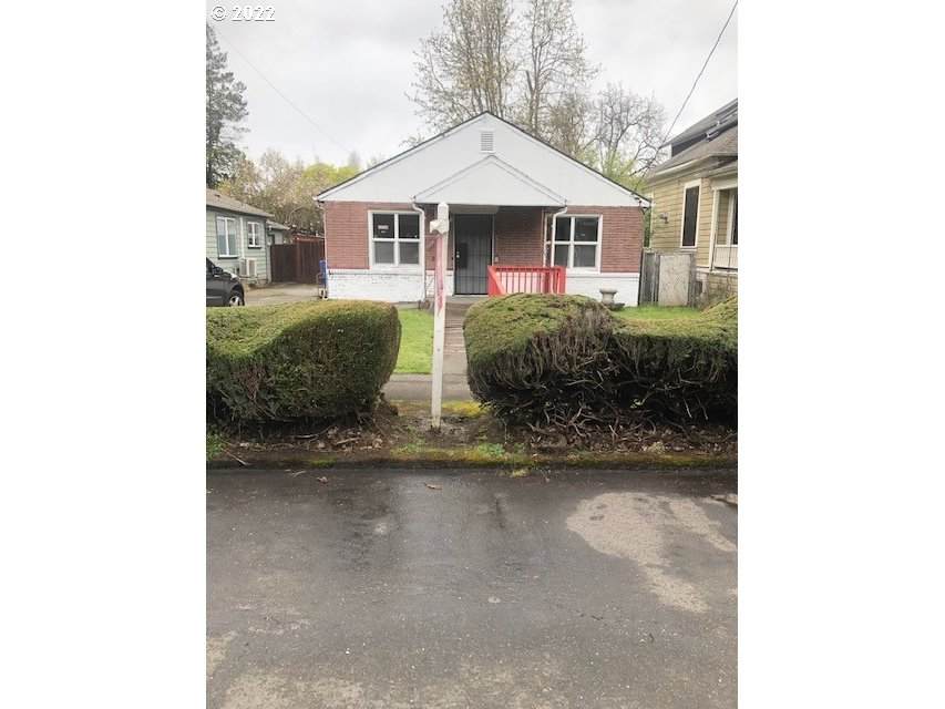205 Stanton St - Photo 1