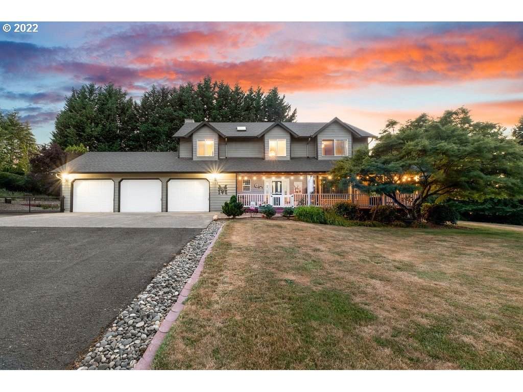 18918 202ND Ave - Photo 1