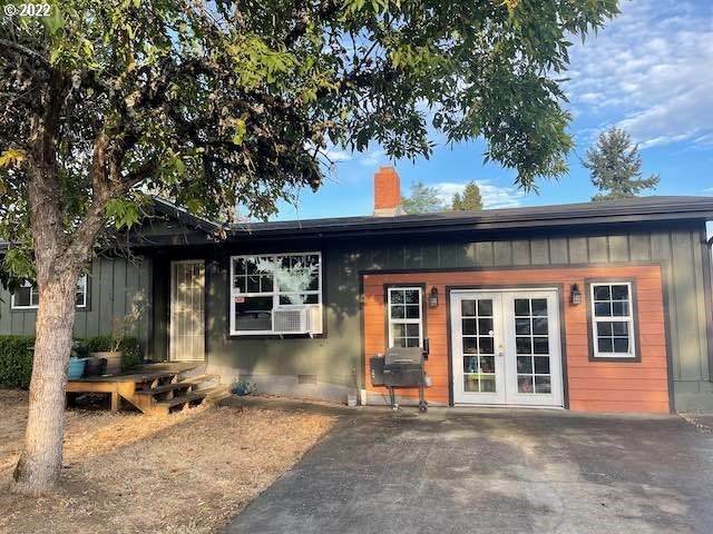 1472 Gleason Ave - Photo 1