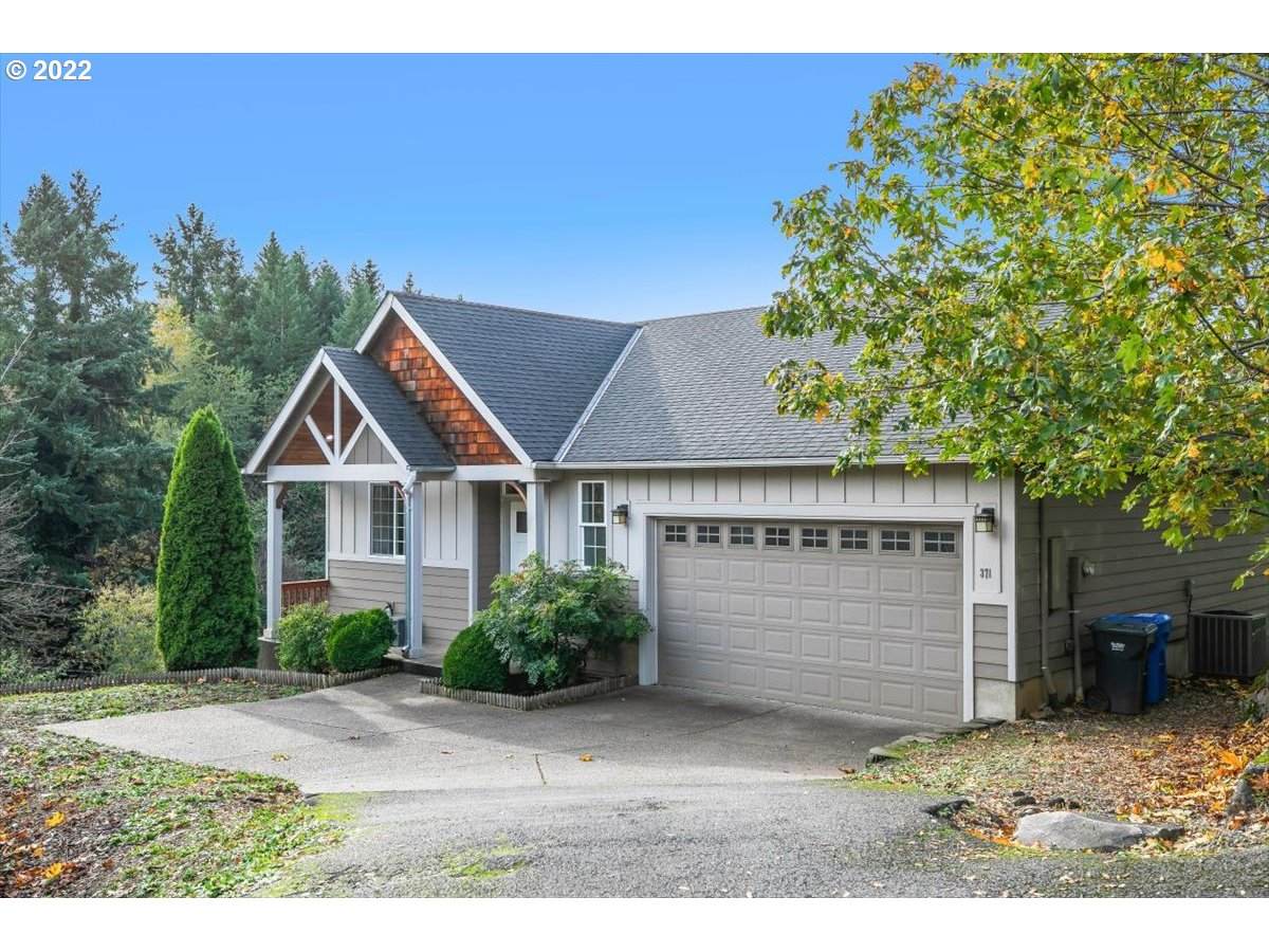 371 Oak View Ln - Photo 1